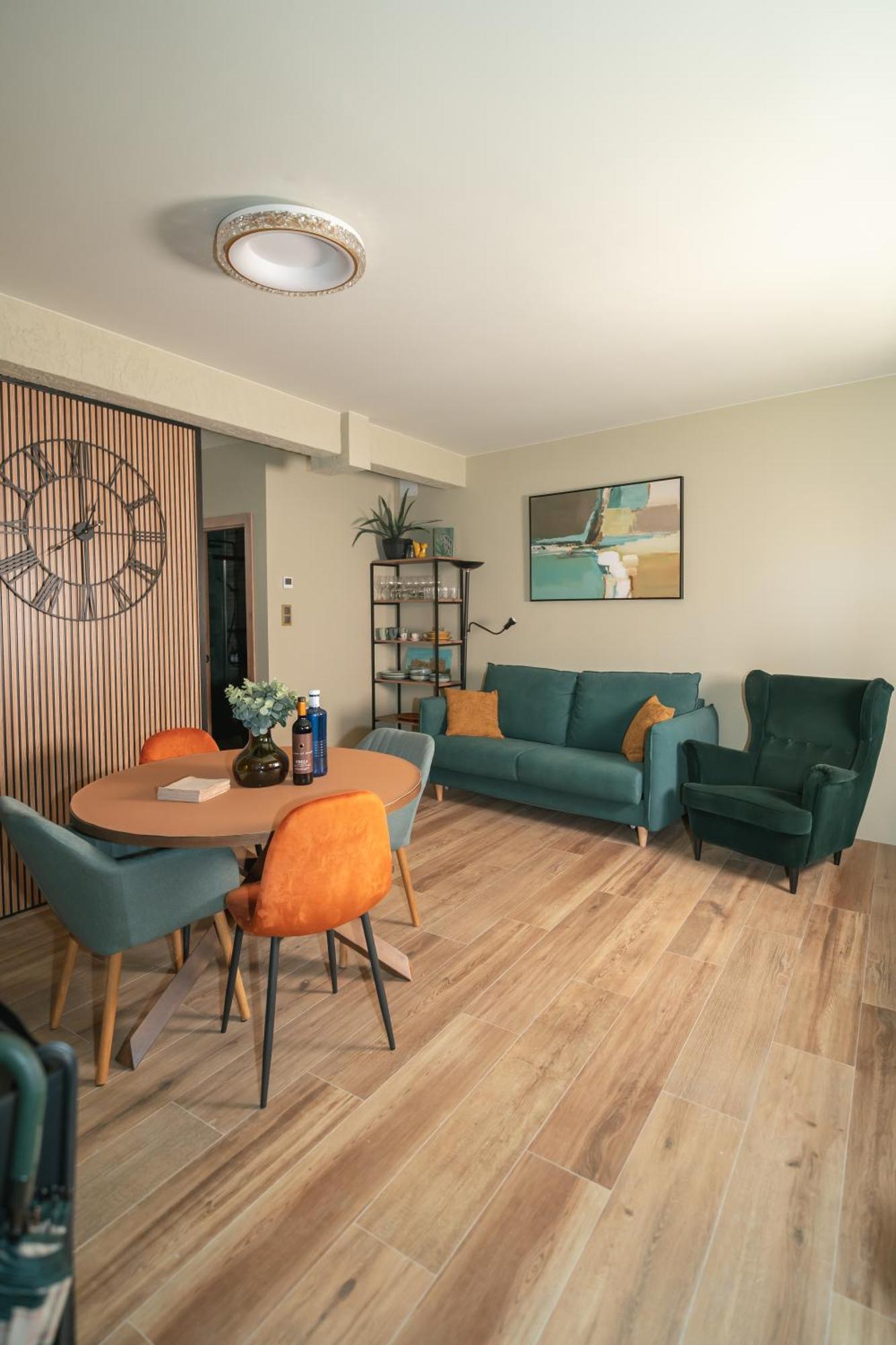 Helena Muza Appartement *